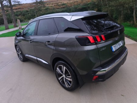 2020 Peugeot 3008 - photo 2