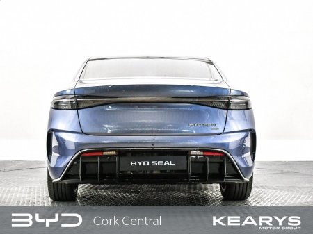 2026 BYD SEAL - photo 2
