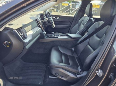 2022 Volvo XC60 - photo 7