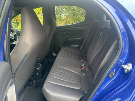 2021 Toyota Yaris - photo 16