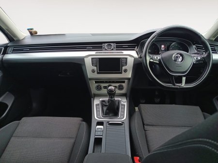 2016 Volkswagen Passat - photo 12