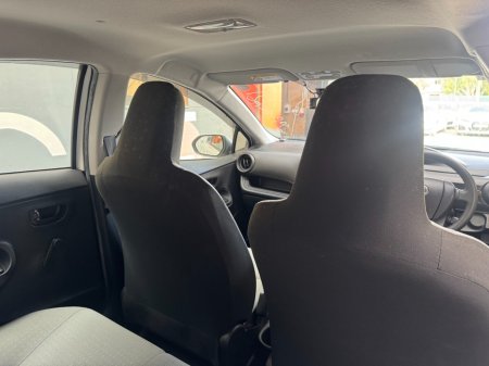 2021 Toyota Aqua - photo 15