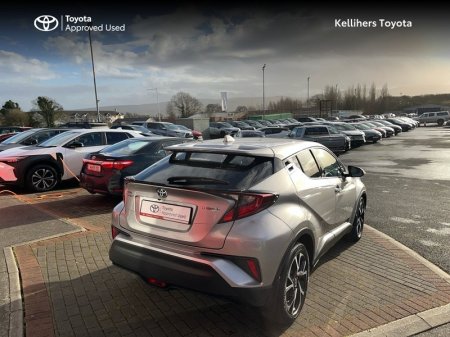 2022 Toyota C-HR - photo 2