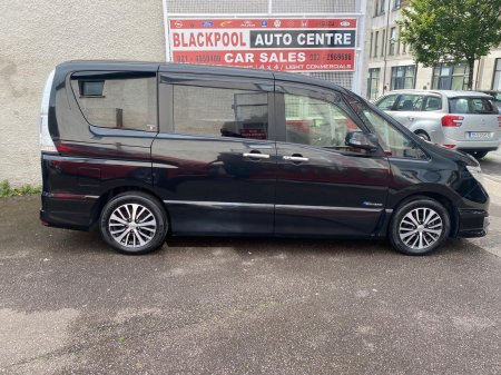 2014 Nissan Serena