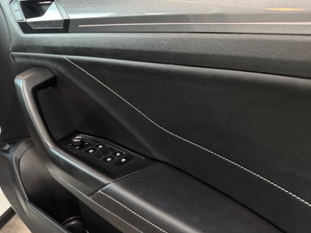 2023 Volkswagen T-Roc - photo 12
