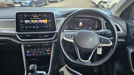 2022 Volkswagen T-Roc - photo 8