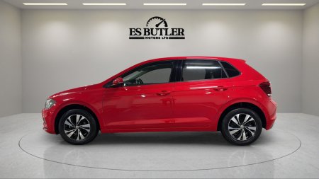 2018 Volkswagen Polo - photo 2