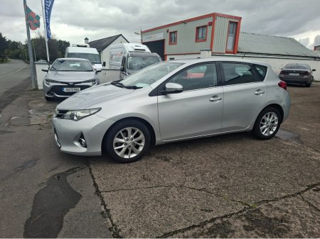 2014 Toyota Auris - photo 4