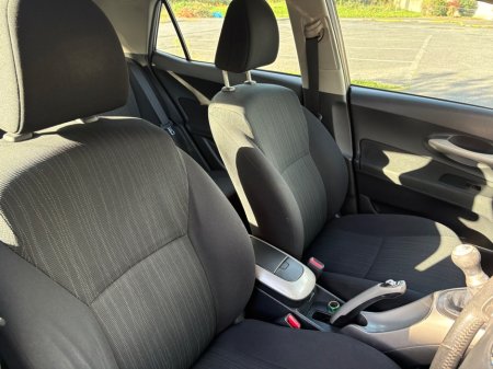 2007 Toyota Auris - photo 18