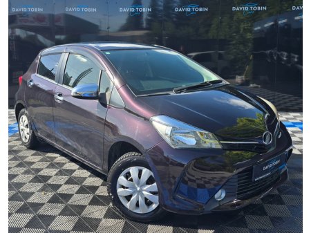 2015 Toyota Vitz JUELA 1.3 4WD AUTO