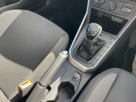 2025 Volkswagen Polo - photo 17