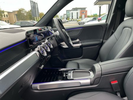 2025 Mercedes-Benz EQB - photo 13