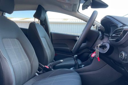 2019 Ford Fiesta - photo 17