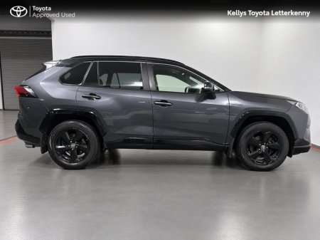 2020 Toyota RAV4 - photo 3