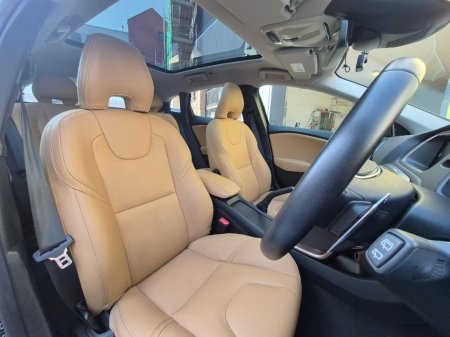 2020 Volvo V40 - photo 14