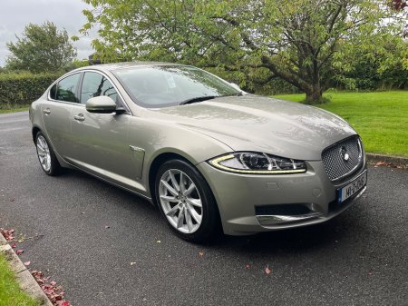 2014 Jaguar XF - photo 2