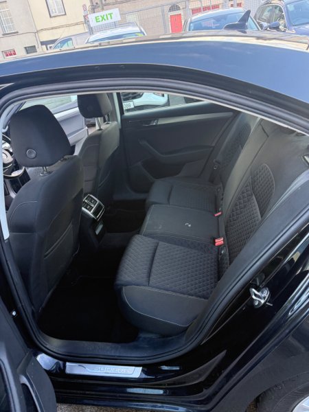 2022 Skoda Superb - photo 10