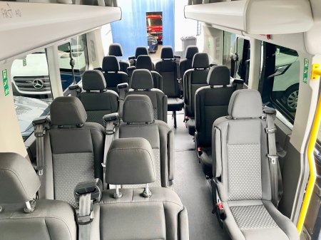 2020 Ford Transit - photo 23