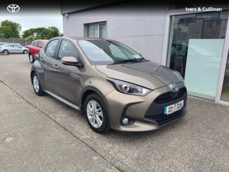 2022 Toyota Yaris HYBRID LUNA 4DR AUTO