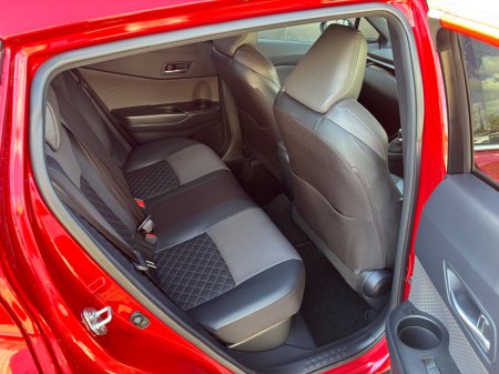 2020 Toyota C-HR - photo 9