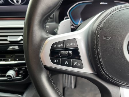 2021 BMW 5-Series - photo 26
