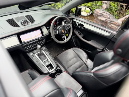 2021 Porsche Macan - photo 8