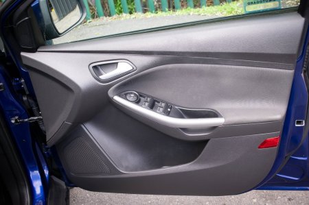 2014 Ford Focus - photo 11
