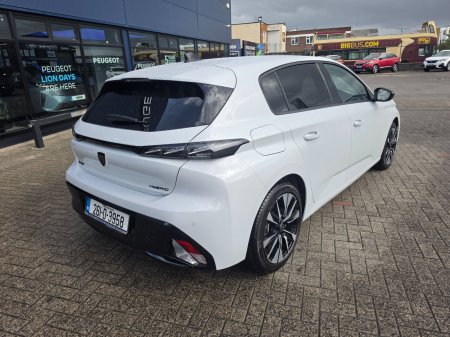 2026 Peugeot 308 - photo 2