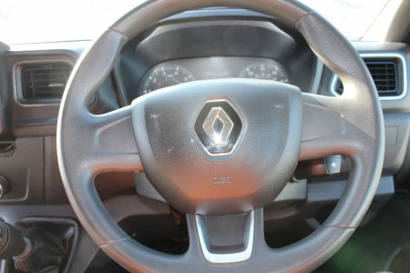 2023 Renault Master - photo 18