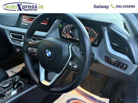 2020 BMW 1-Series - photo 18