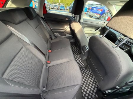 2019 Volkswagen Polo - photo 32