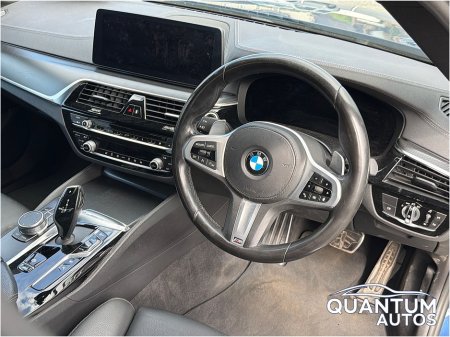 2020 BMW 5-Series - photo 12