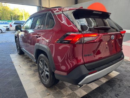 2023 Toyota RAV4 - photo 5