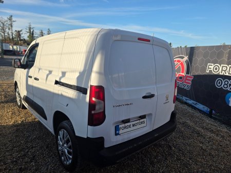 2022 Peugeot Partner - photo 3