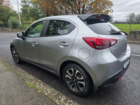 2015 Mazda Demio - photo 5