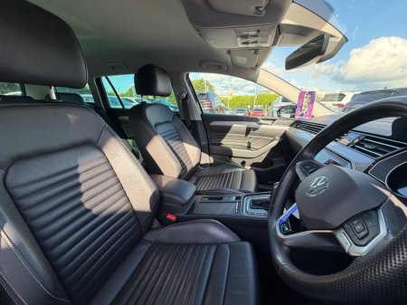 2022 Volkswagen Passat - photo 15