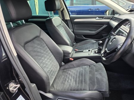 2017 Volkswagen Passat - photo 10
