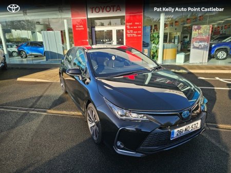 2026 Toyota Corolla Corolla Saloon Lunasport