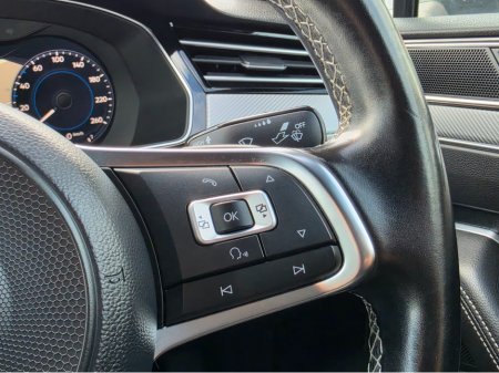 2017 Volkswagen Passat - photo 23