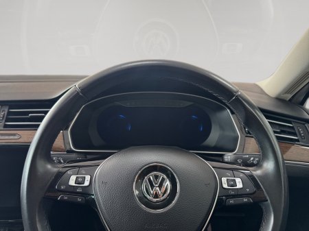 2018 Volkswagen Passat - photo 13
