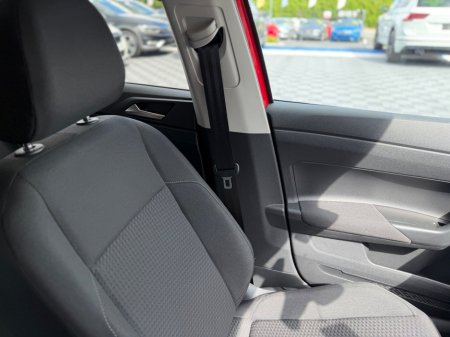 2019 Volkswagen Polo - photo 26