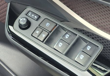 2018 Toyota C-HR - photo 20