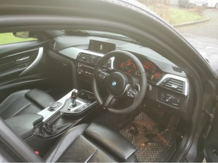 2017 BMW 3-Series - photo 23