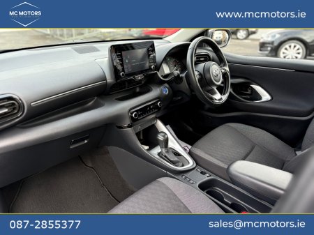 2023 Toyota Yaris - photo 11