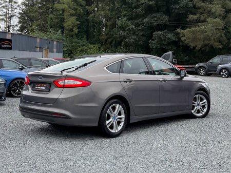 2015 Ford Mondeo - photo 6
