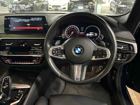 2018 BMW 5-Series - photo 11
