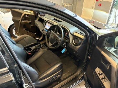 2016 Toyota RAV4 - photo 17