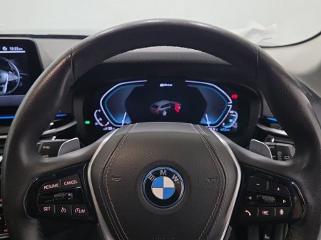 2023 BMW 5-Series - photo 9
