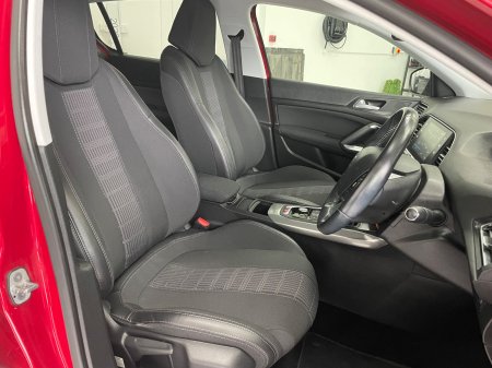 2018 Peugeot 308 - photo 9