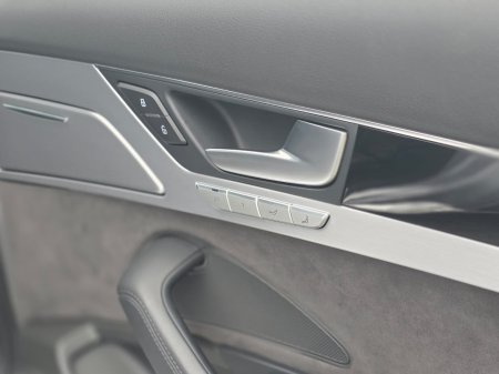 2017 Audi A8 - photo 25